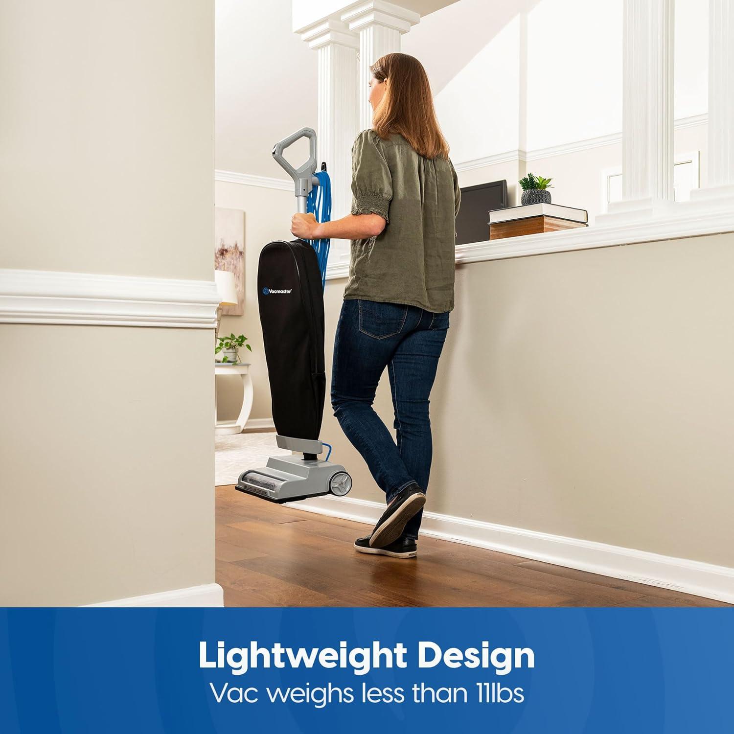 Aspiradora Vertical Vacmaster UB0402 Ultra-Ligera 14L con Luz LED