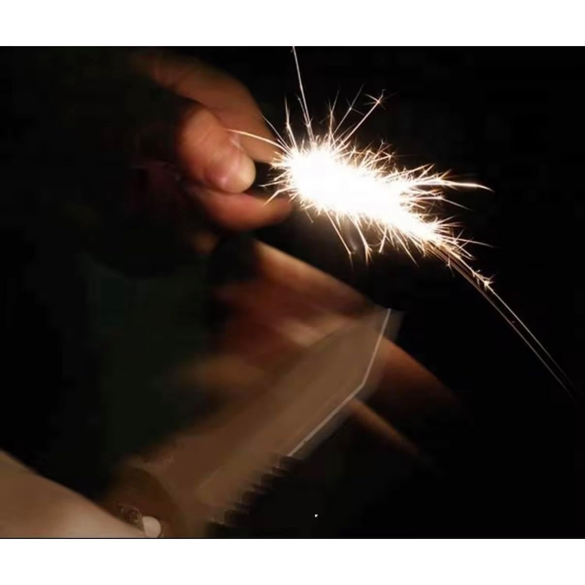 Kit de Supervivencia Multifuncional Genérico con Cuchillo LED