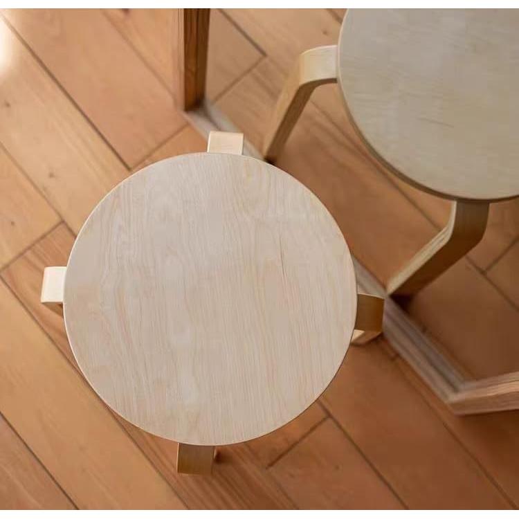 Juego de 4 Taburetes Apilables de Madera Curvada XZXYMYGS