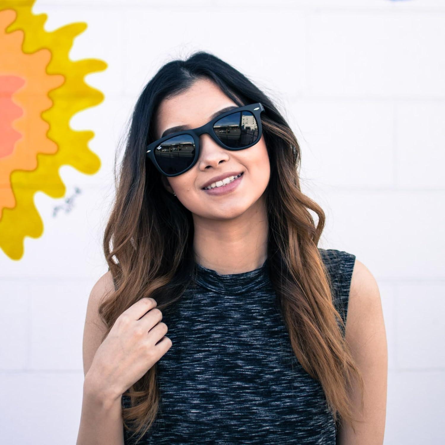 Gafas de sol plegables HepTEK UV400 con estuche de cuero