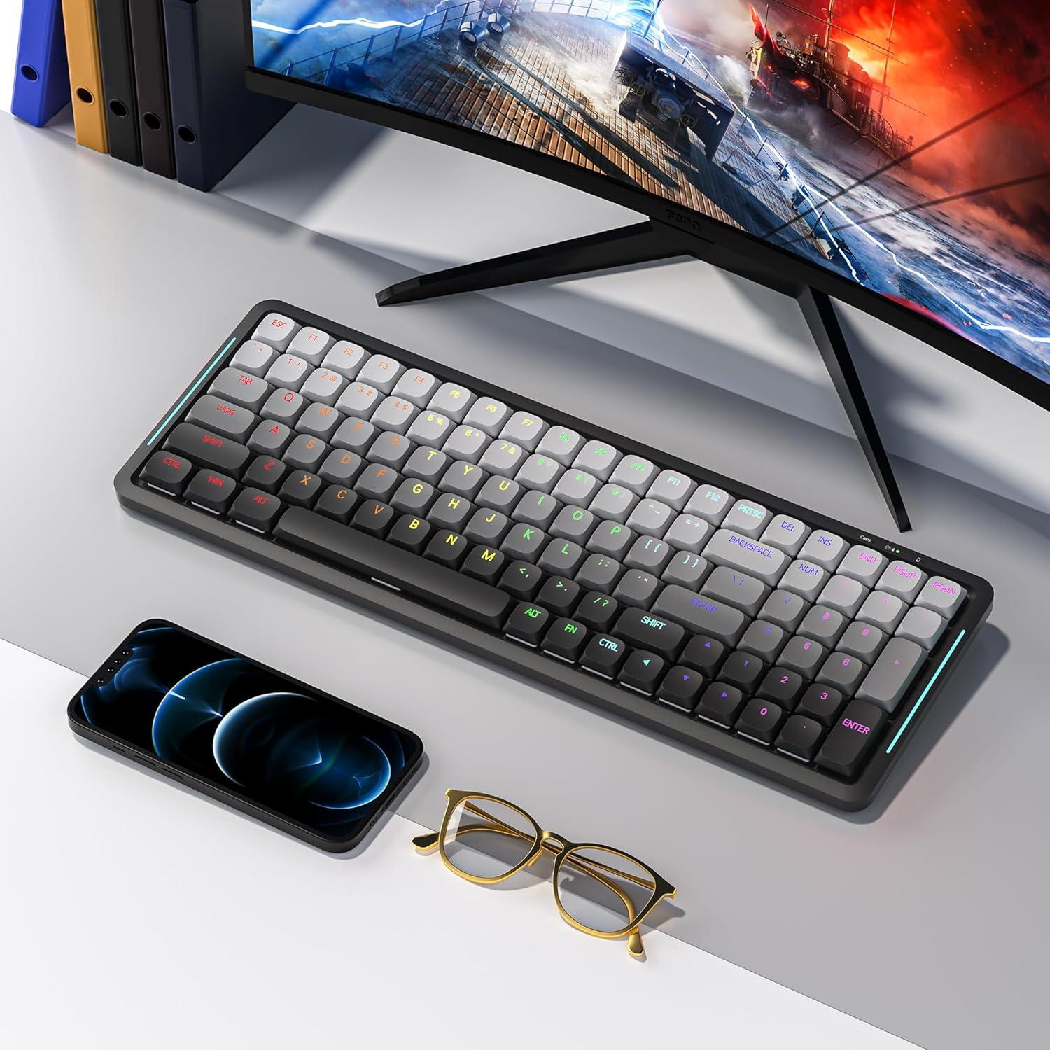 Teclado Mecánico Newmen SK01 Compacto 100 Teclas RGB Inalámbrico