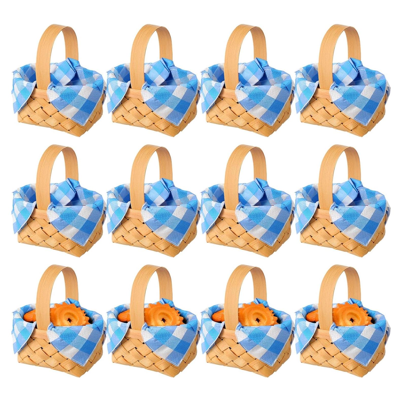 12 Mini Cestas de Madera Geelin con 20 Servilletas a Cuadros
