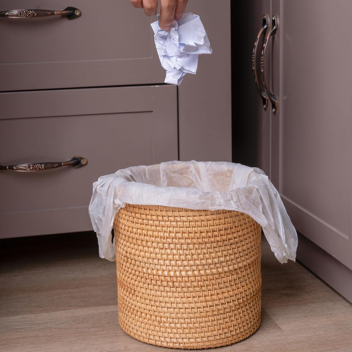 Mini Bote de Basura KOLWOVEN de Ratán Natural 19.8 cm