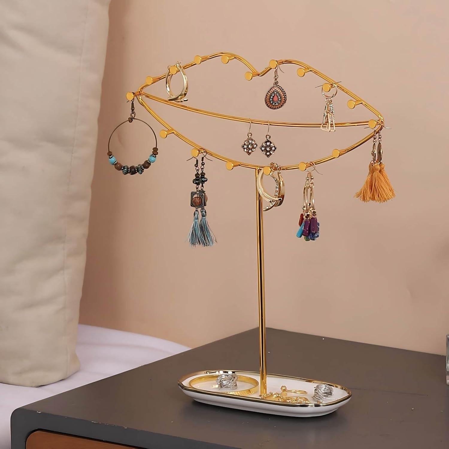 Soporte de Joyería KELEQUI ZAP con Base de Cerámica Dorada