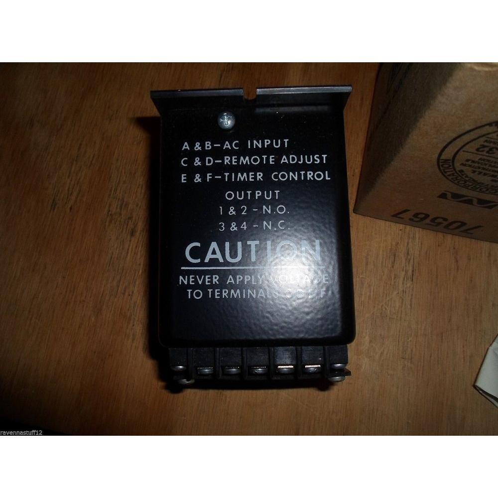 Detector de Movimiento ISSC 1214-1-K-B 10A 115V