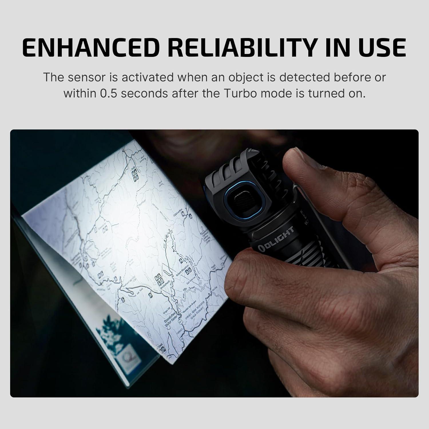 Linterna Frontal OLIGHT Perun 3 Recargable 3000 Lúmenes