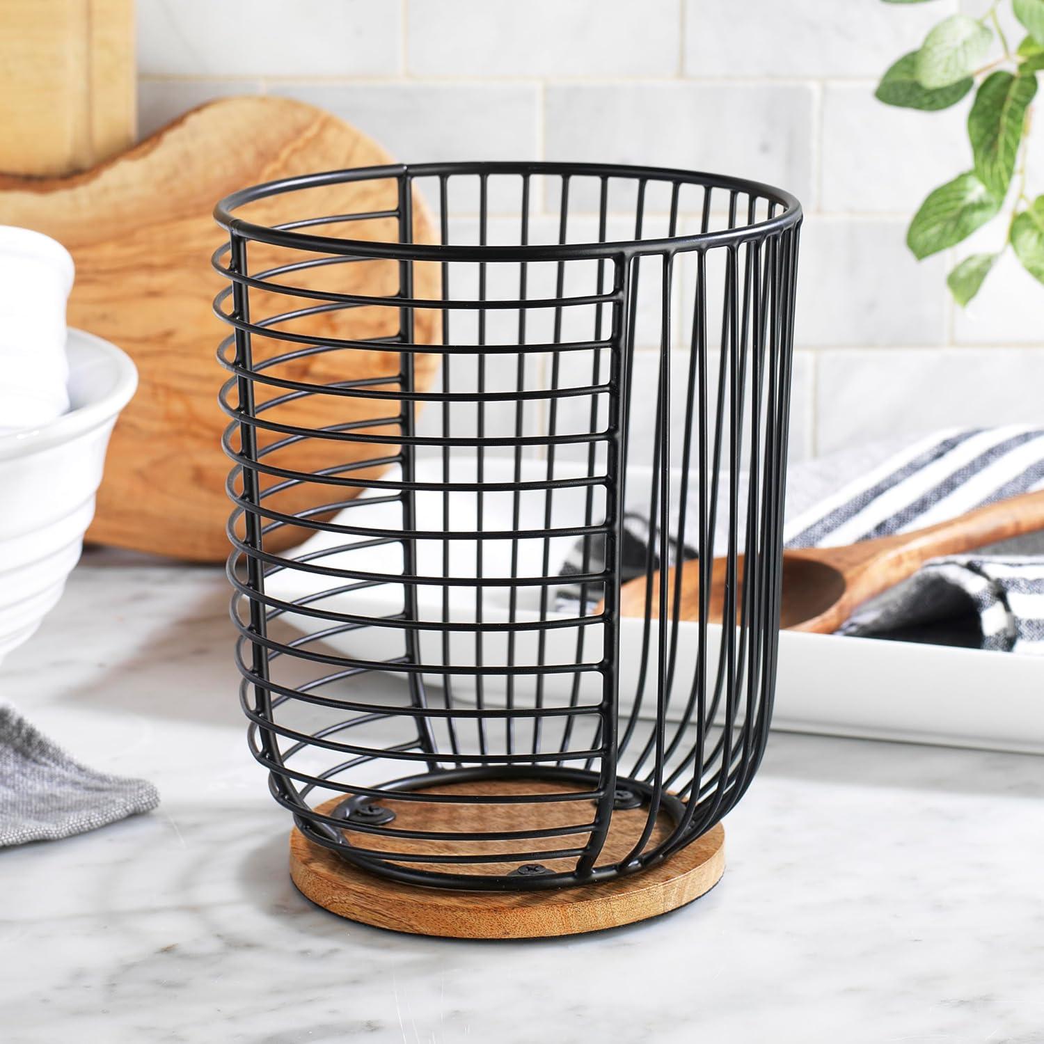 Soporte para cápsulas de café Home Essentials 89356 - Almacenamiento cilíndrico negro con base de madera