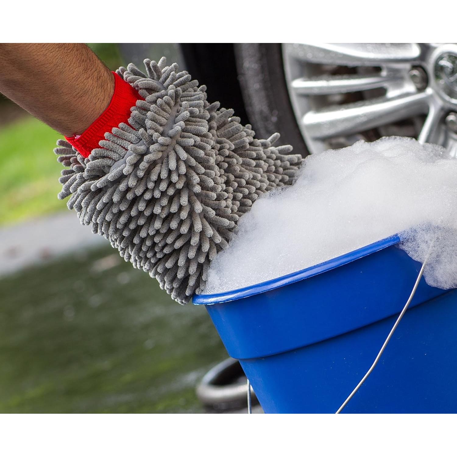 MOTHERS Premium Chenille Car Wash Mitt, Scratch and Lint Free, 2 Pack