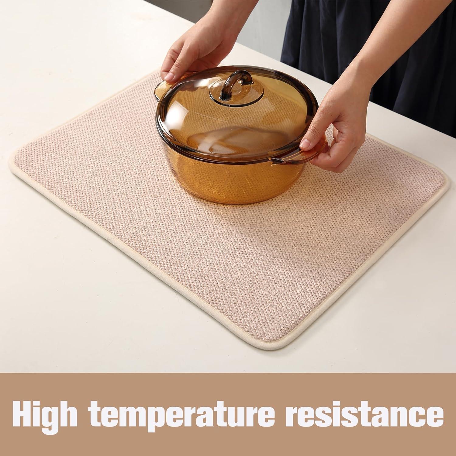 Paquete de 2 Tapetes de Microfibra VESHE 50.8x38.1 cm Beige