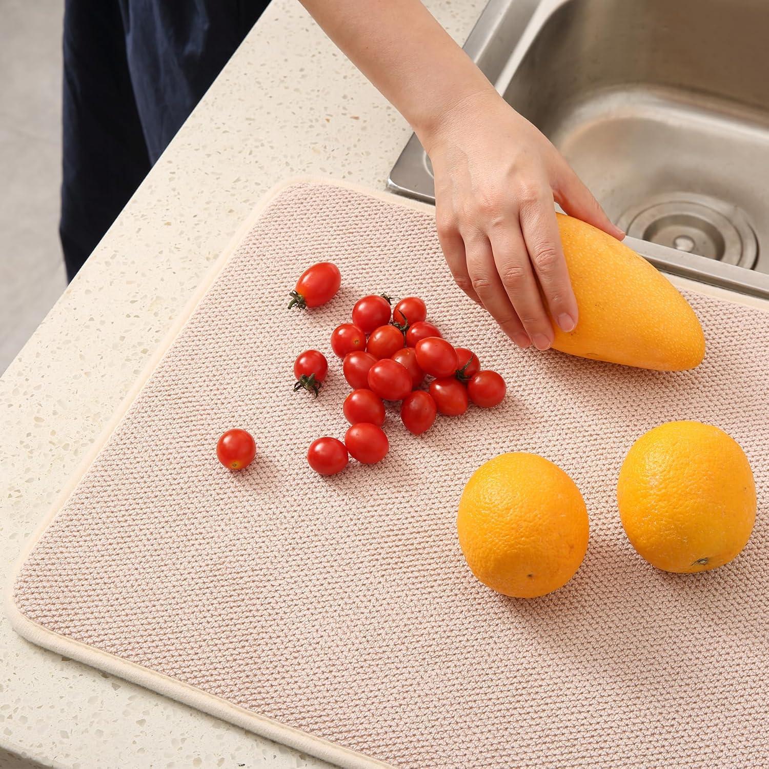 Paquete de 2 Tapetes de Microfibra VESHE 50.8x38.1 cm Beige