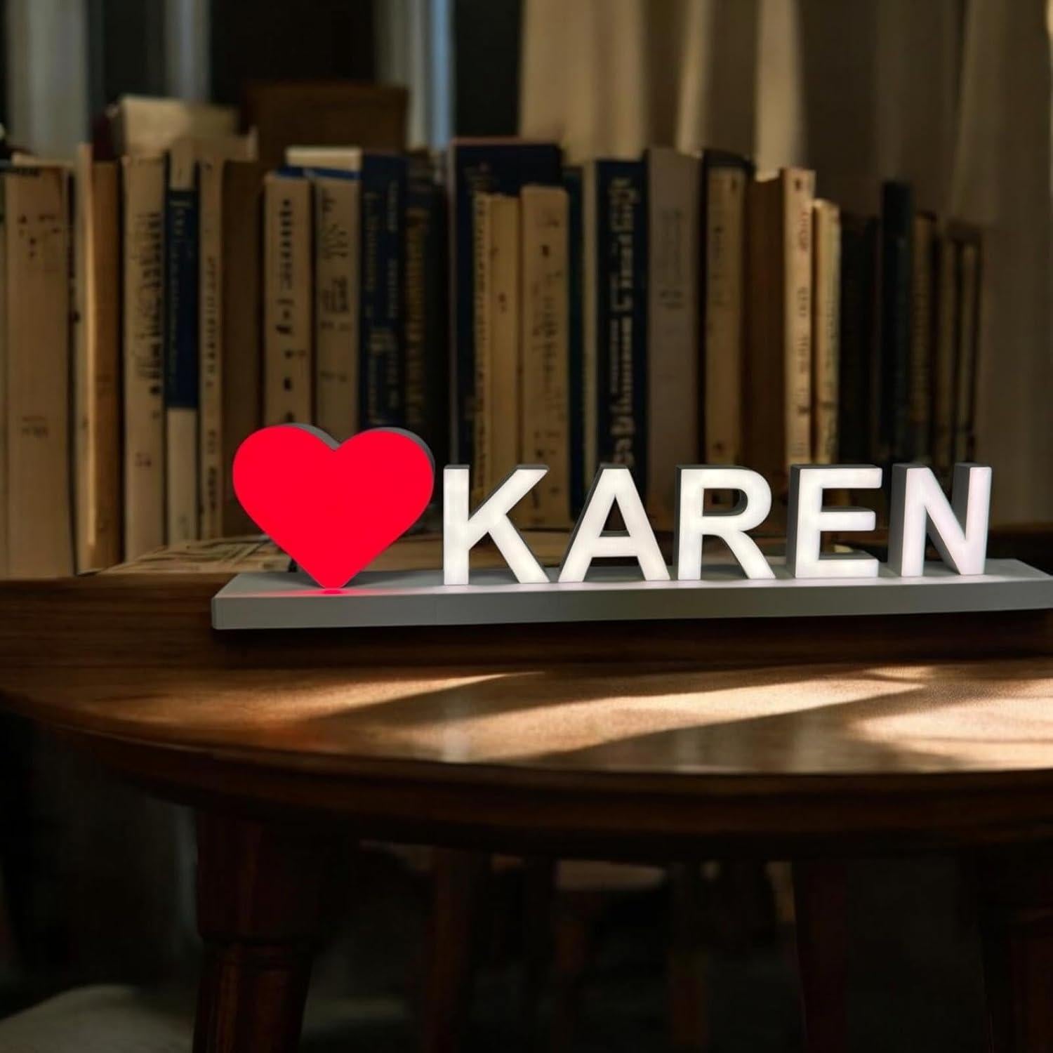 Luz LED de Letra D 9.5 cm Prime Shine con Conector Táctil