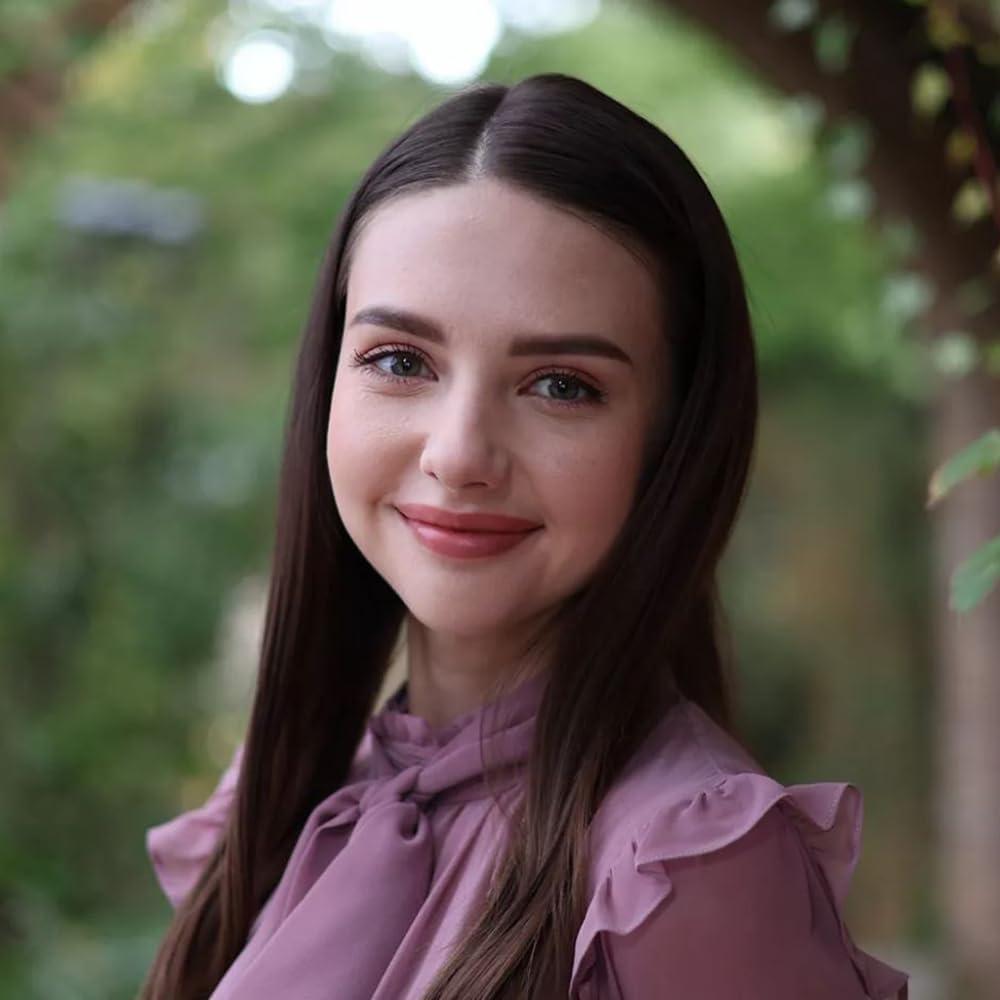 Cámara Sin Espejo Canon EOS R50 Blanca con Lente RF-S 18-45mm