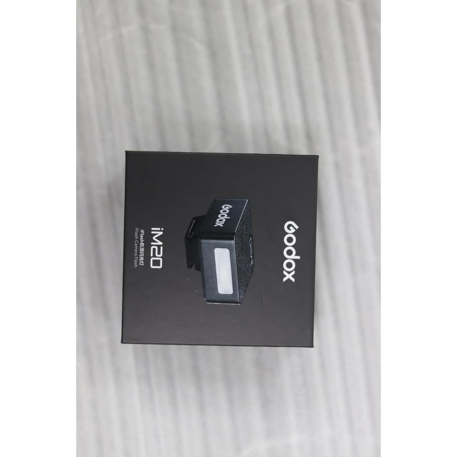 Flash de Cámara Godox iM20 - Batería Interna 470mAh, 440 Flashes