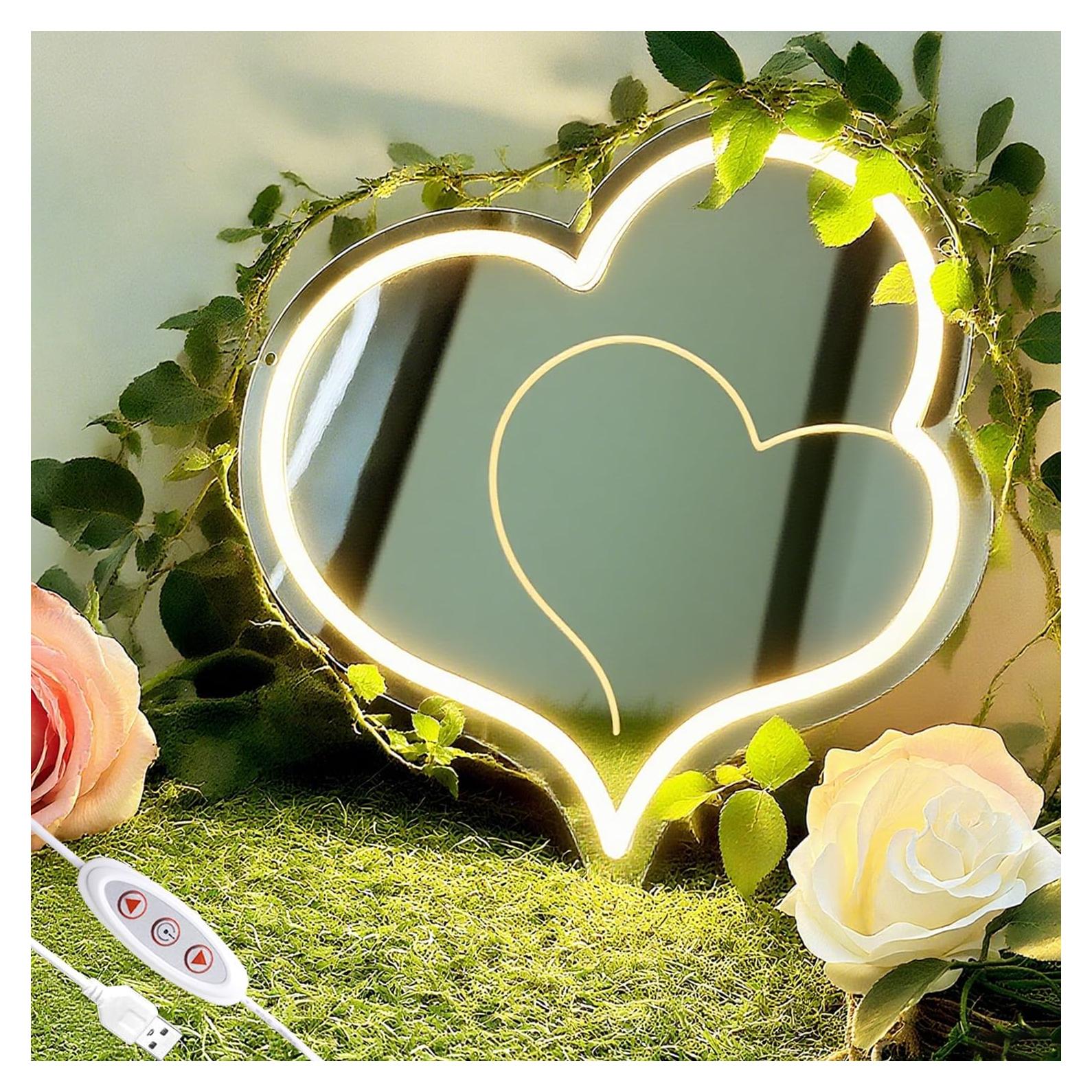 Espejo Acrílico Corazón LED Dimmable KeyDoors 30x29.5cm