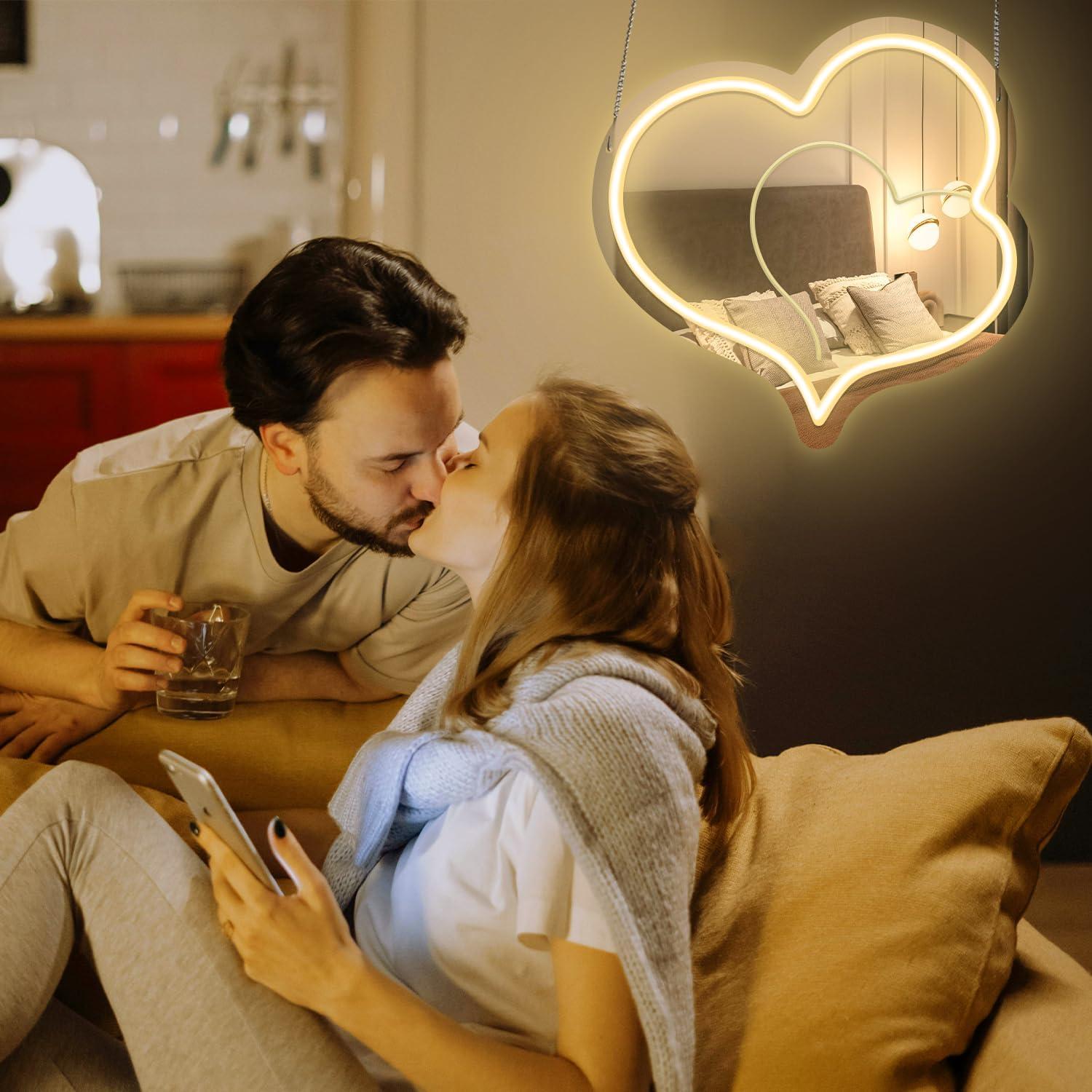 Espejo Acrílico Corazón LED Dimmable KeyDoors 30x29.5cm