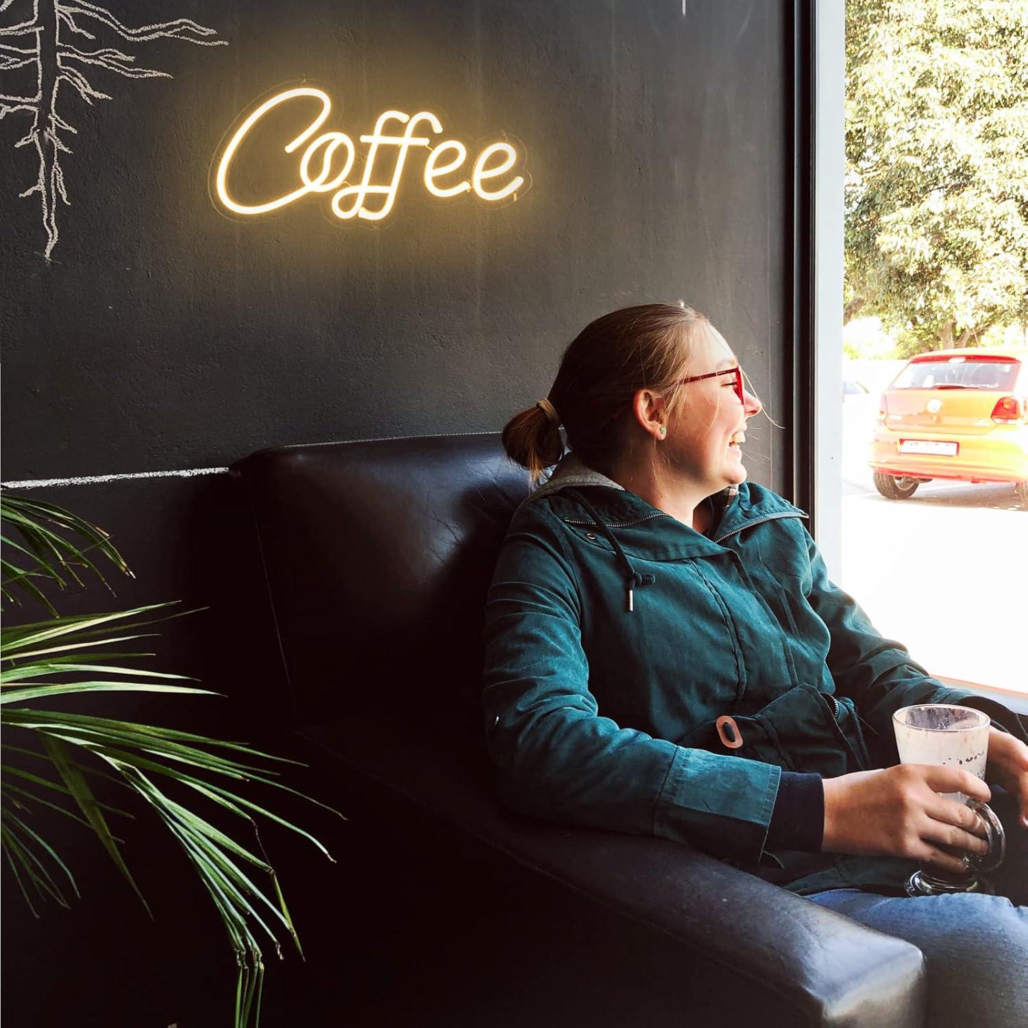 Letrero de Neón LED KANAYA Café Blanco Cálido 38.1x17.3cm