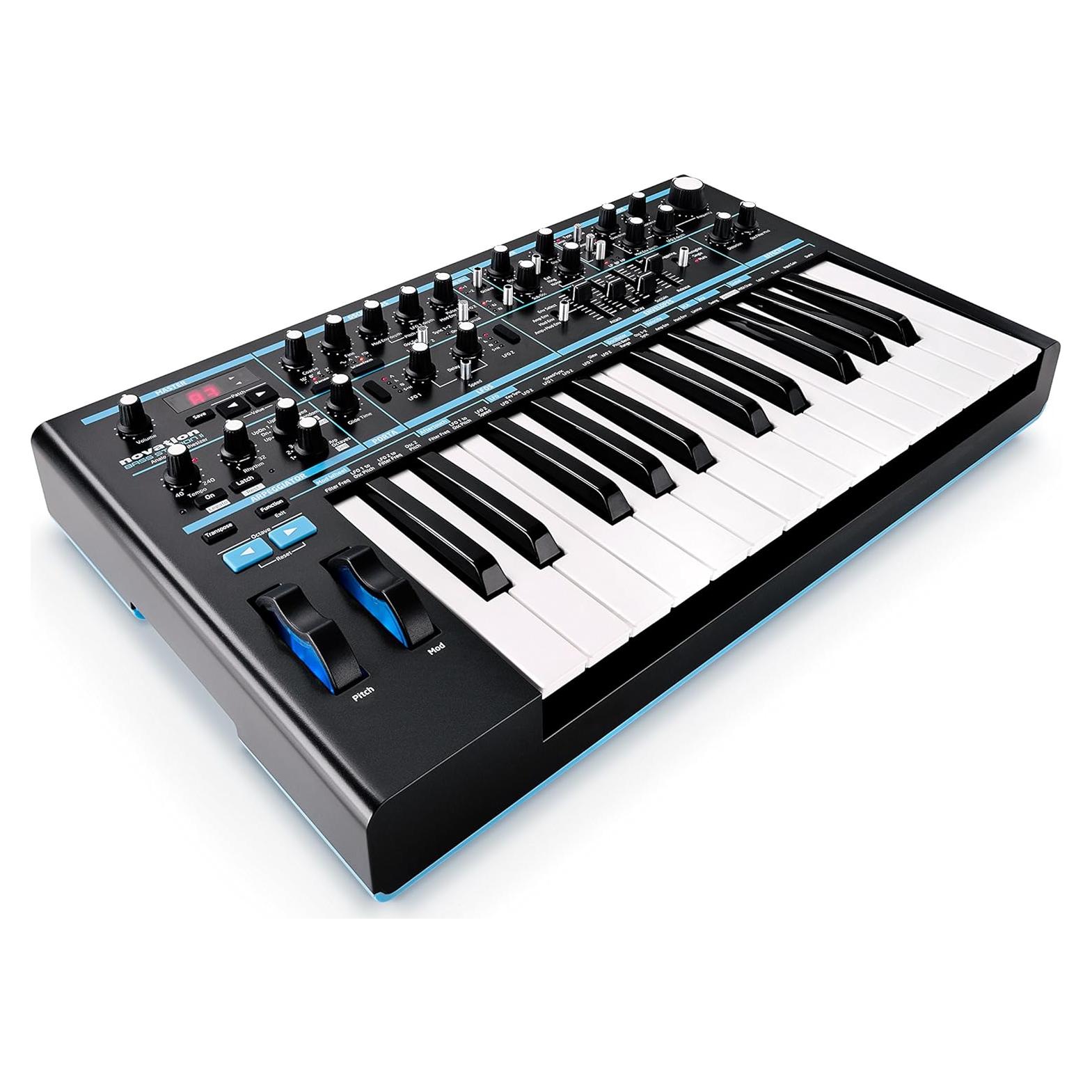 Sintetizador Monofónico Analógico Novation Bass Station II - 25 Teclas