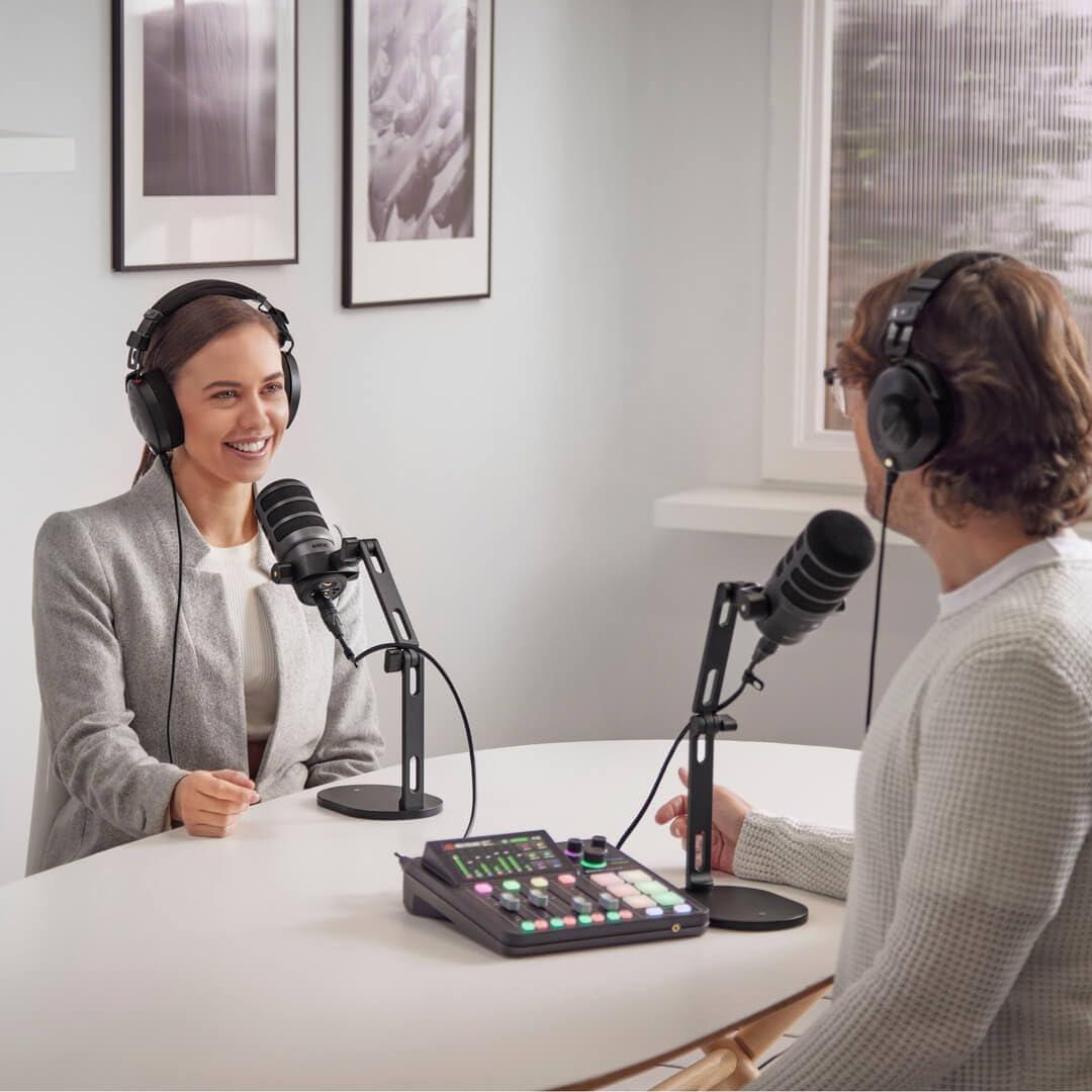 Soporte de Escritorio Rode DS2 para Micrófonos y Cámaras con Cable XLR 3m