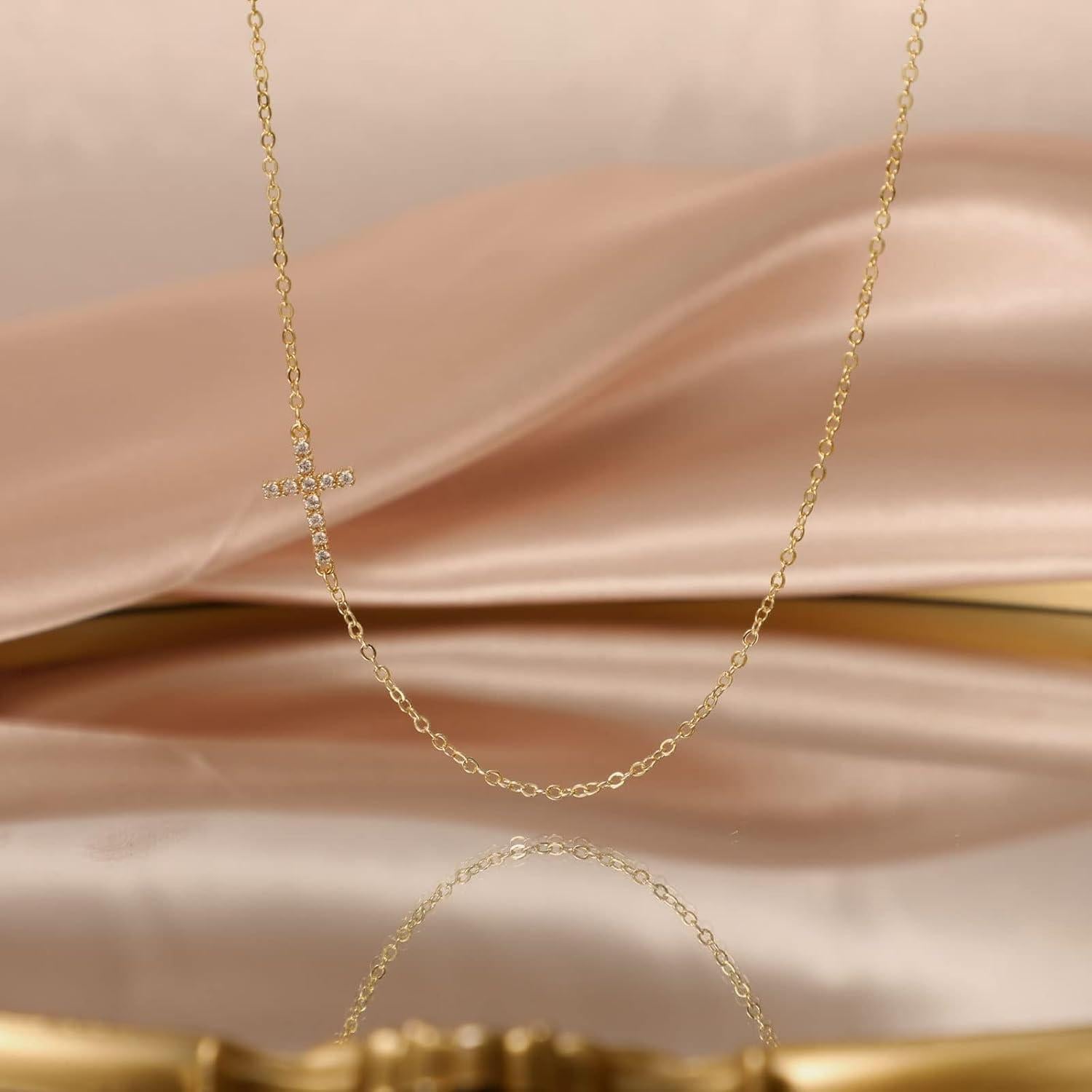 Collar Cruz de Oro 14K para Mujeres - Joyería Rotnso Ajustable