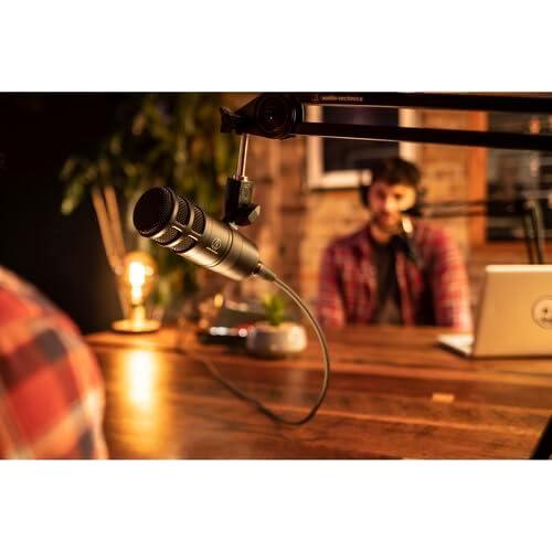 Micrófono Dinámico Hypercardioide Audio-Technica AT2040 + Brazo + Cable XLR 6m