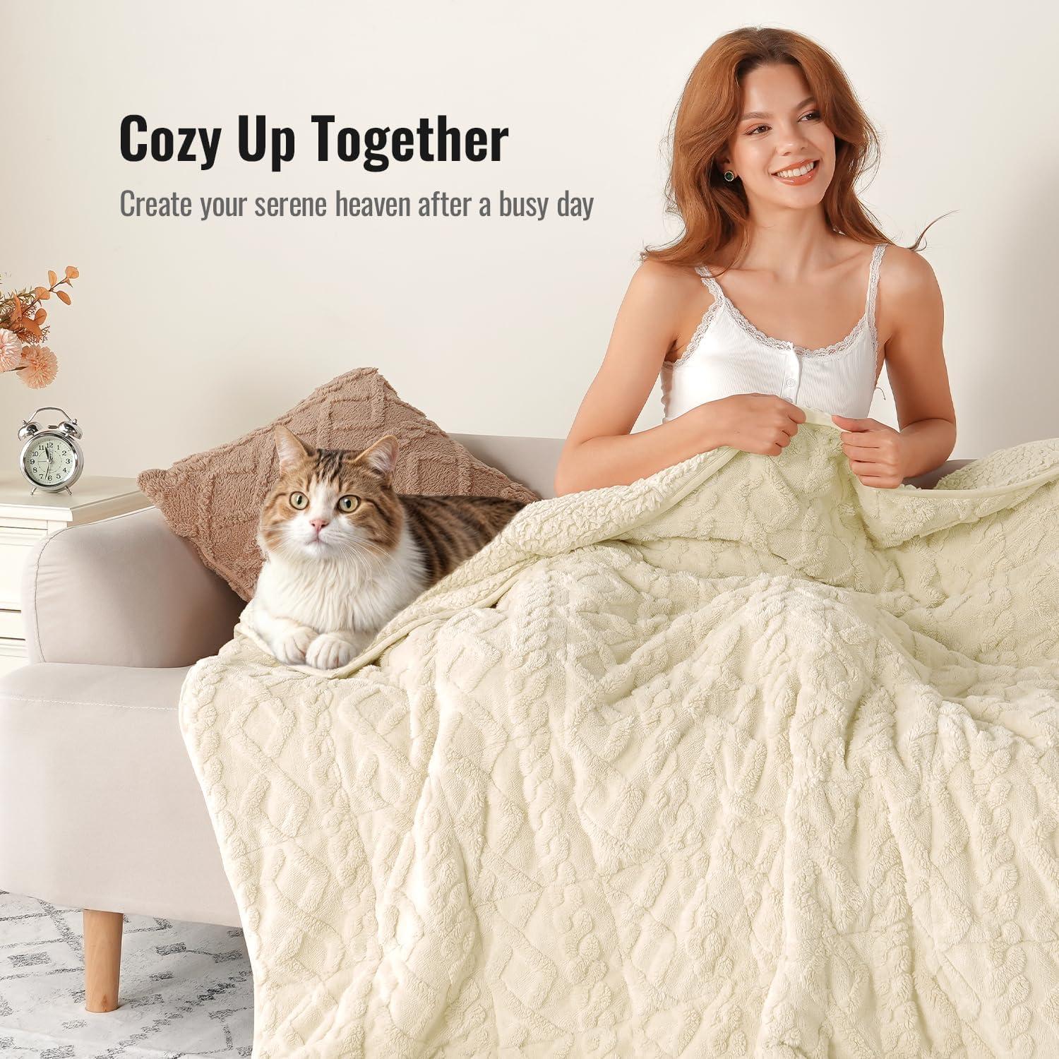 Manta con peso Uttermara 5.4 kg 121.9x182.9 cm Beige