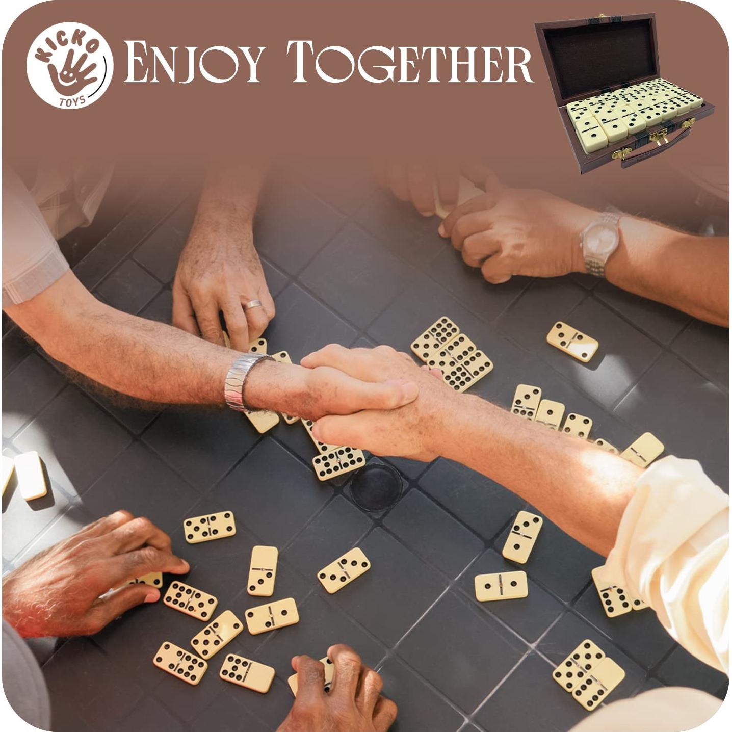 Juego de Dominó Jumbo Kicko - 28 Piezas en Caja de Madera