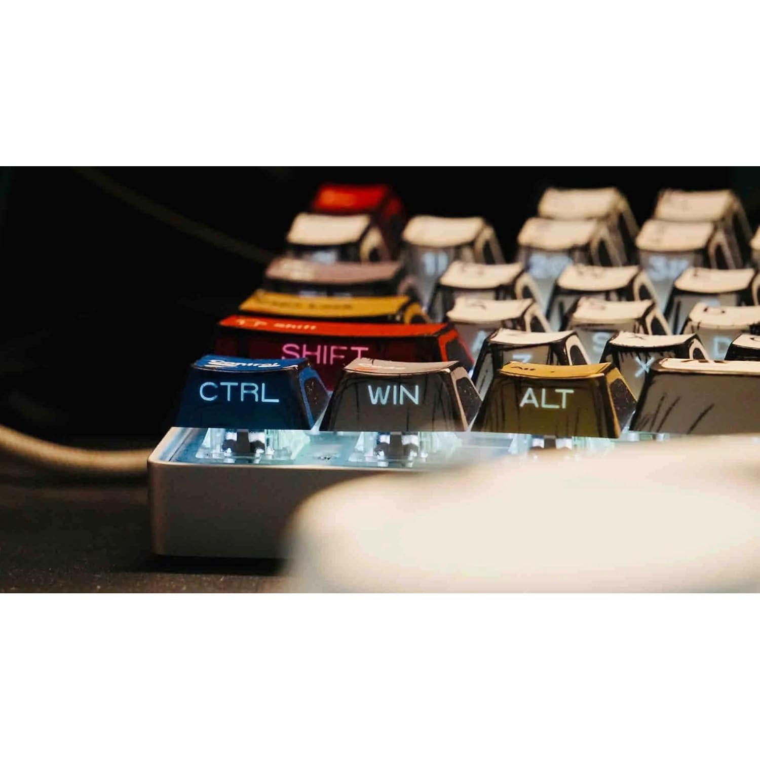 Teclado Mecánico Temático Graffiti Feaizyu RGB PBT 134 Teclas