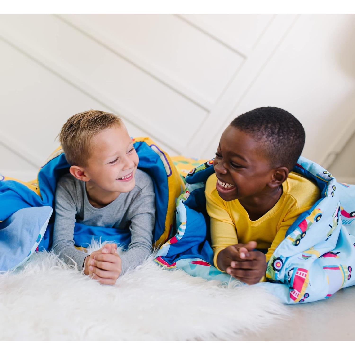 Saco de dormir Wildkin para niños 144.78x76.2 cm - Trenes y aviones