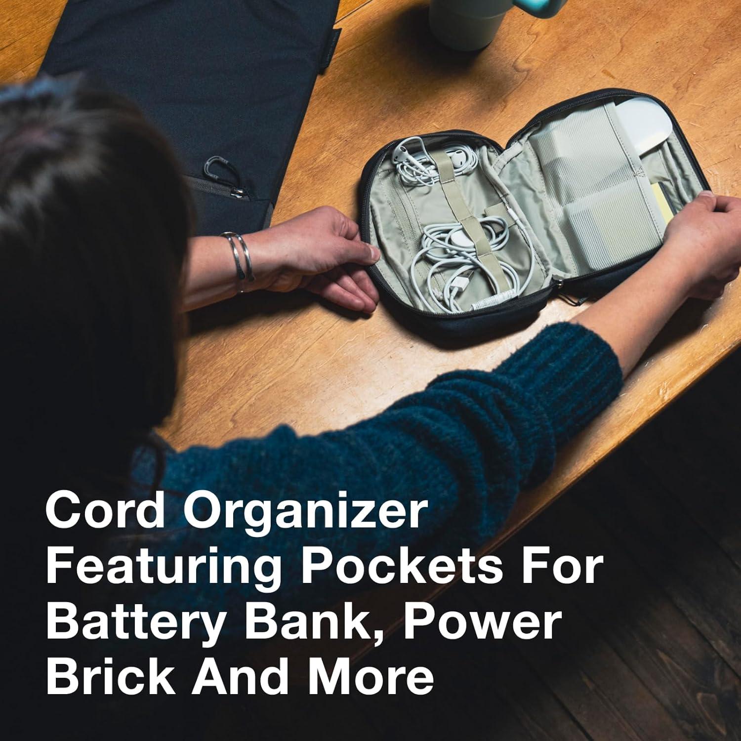 Organizador de Electrónica Osprey Daylite Powerhouse Negro