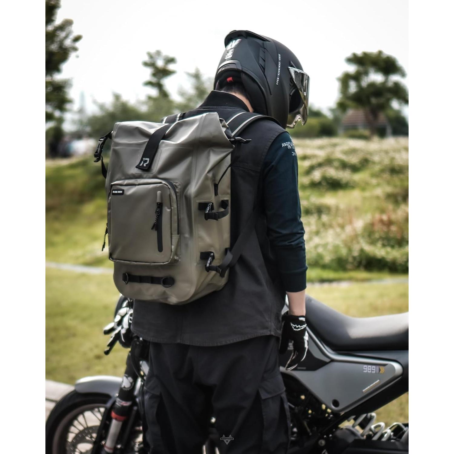 Mochila Impermeable RIDEIRON 35L Oliva para Motocicleta y Kayak