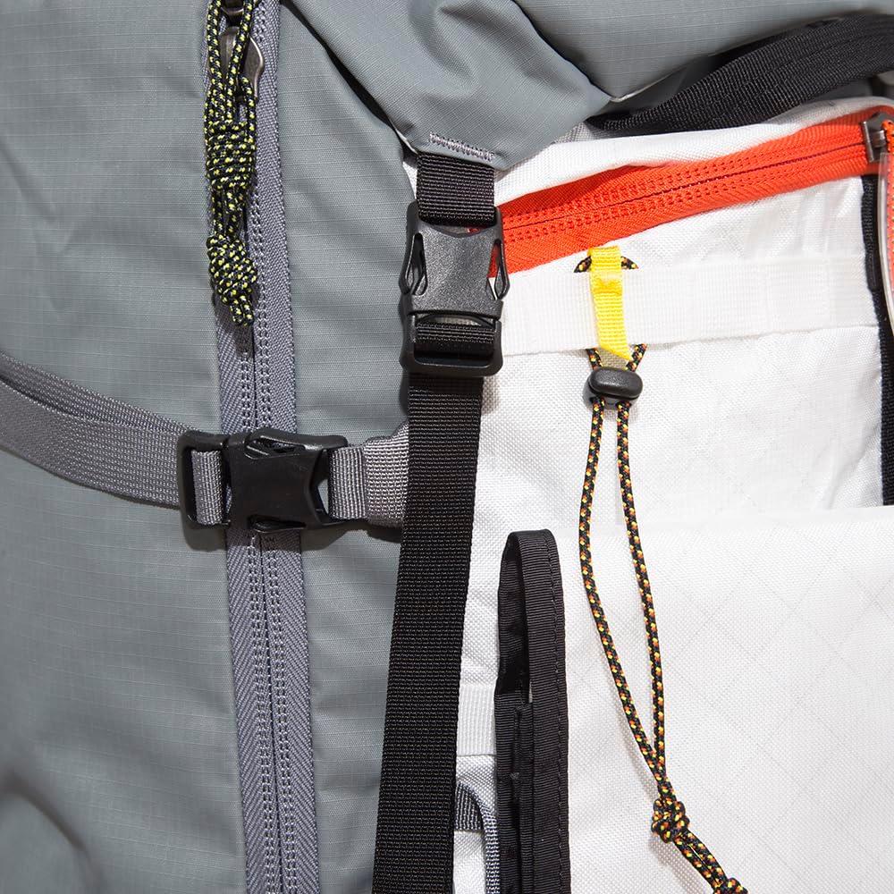 Mochila de Montaña Mountain Hardwear 55L Foil Grey M/L