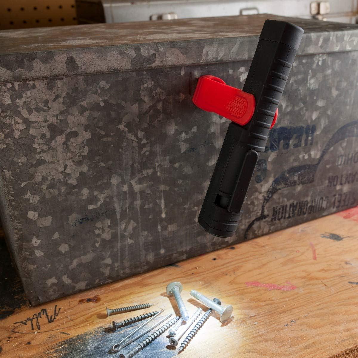 Luz de Trabajo Portátil Dorcy 230 Lúmenes con Base Magnética