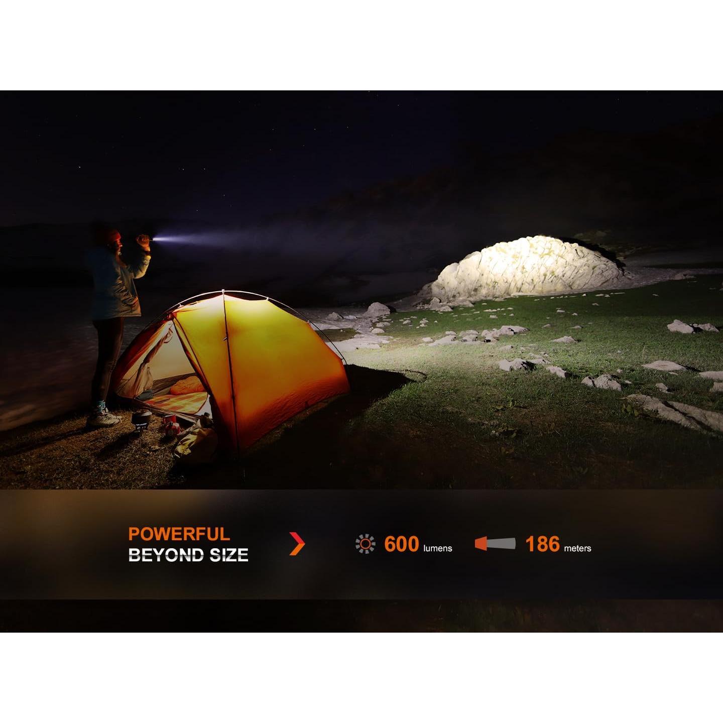 Linterna Táctica LED Fenix LD12R 600 Lúmenes Recargable USB