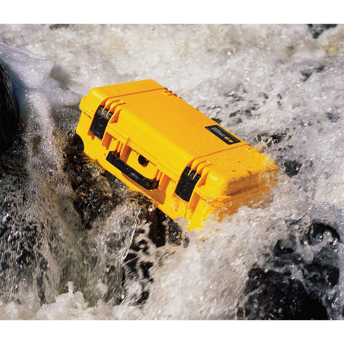 Funda Pelican Storm IM2500 Verde OD con Espuma 52x29x18 cm