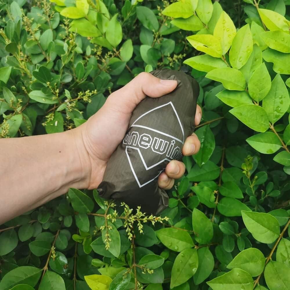 Funda de Hamaca Onewind 55"x47" Verde Oliva Impermeable 90L