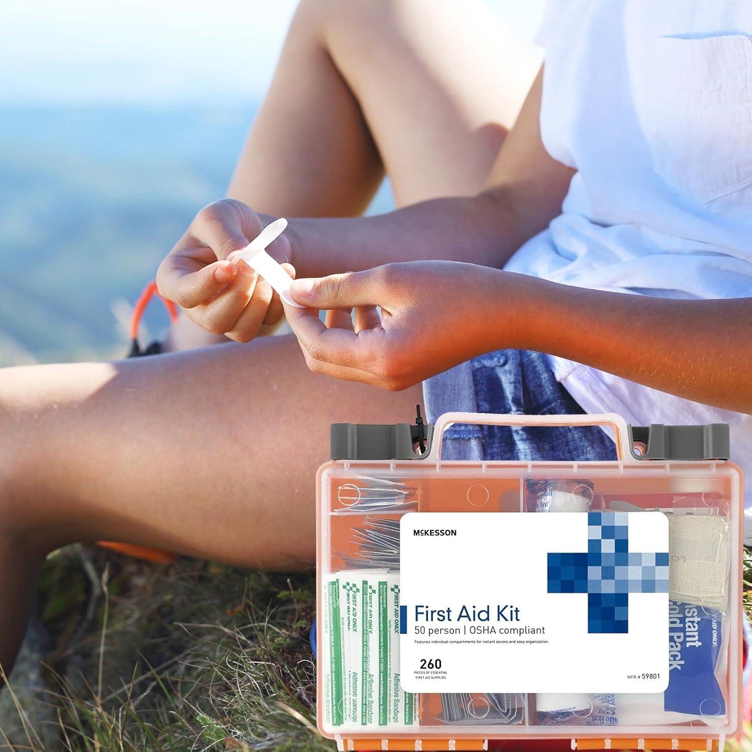 Kit de Primeros Auxilios McKesson 260 Piezas para 50 Personas