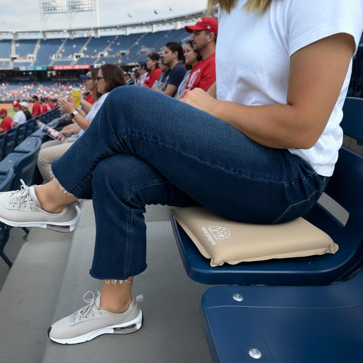 Cojín Inflable para Asiento LetsCampsie - 40.64x31.75cm, Ligero y Portátil