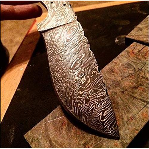 Hoja en Blanco Damasco BucknBear 22.23 cm para Cuchillos