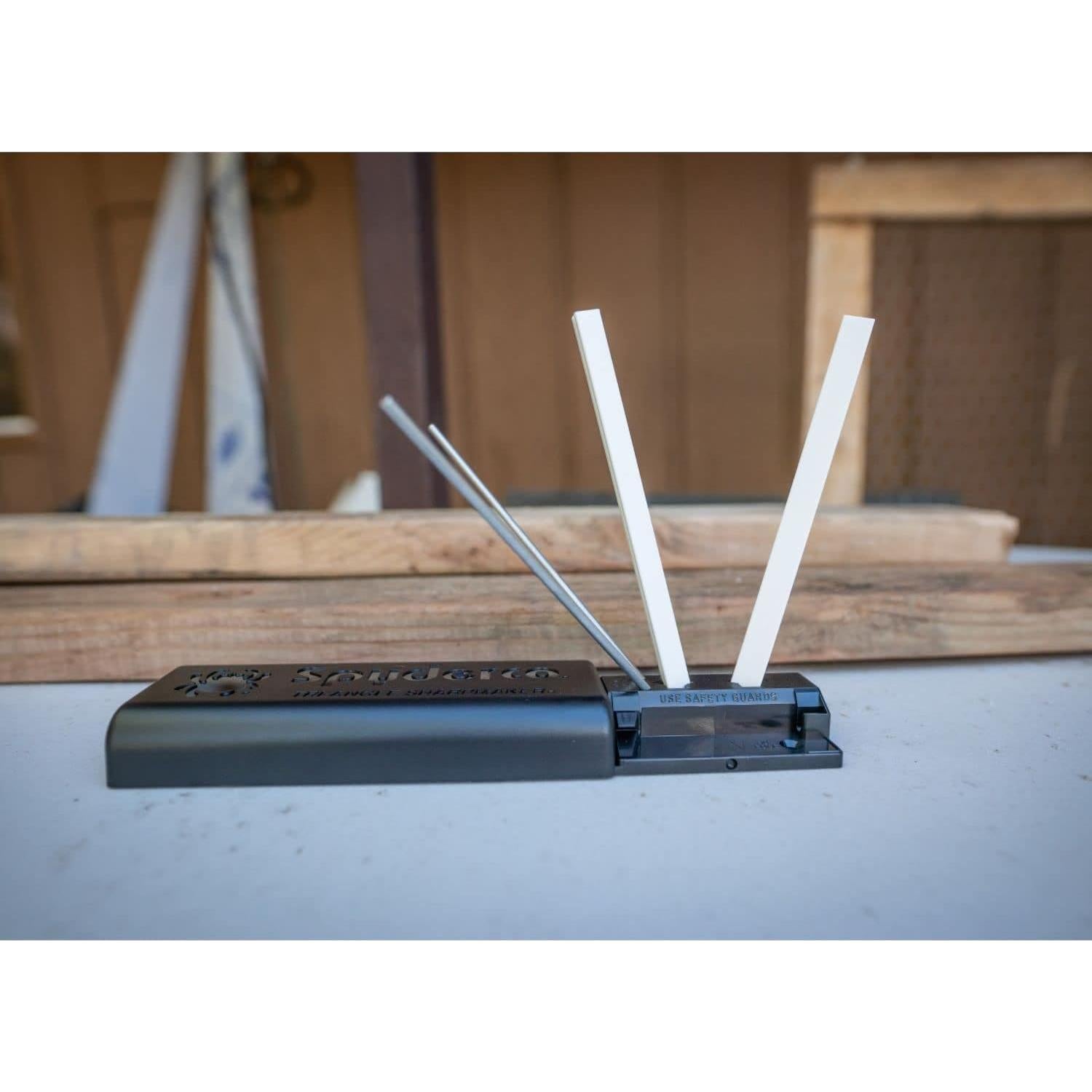 Afilador Spyderco Tri-Angle Premium con DVD y piedras cerámicas