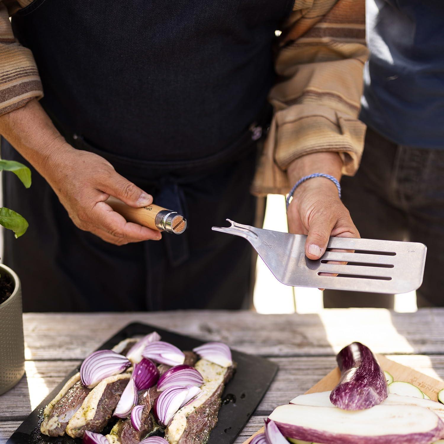 Juego de Parrilla Opinel 3 Piezas - Cuchillo No. 12B, Pinzas XL, Espátula