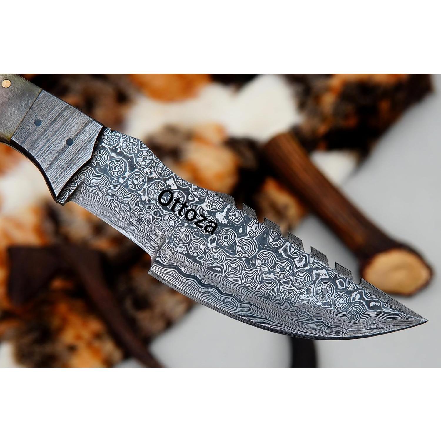 Cuchillo Tracker Ottoza 262 Damasco 25.4 cm con Funda de Cuero