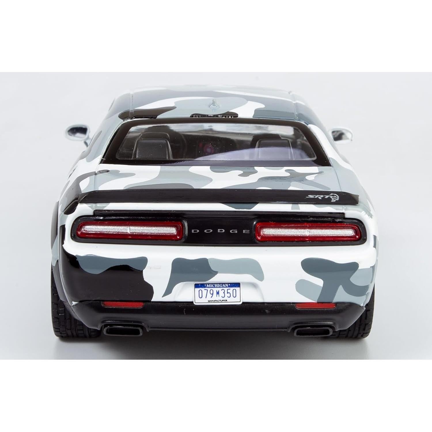 Dodge Challenger SRT Hellcat 2018 Diecast 1/24 Motormax Camuflaje