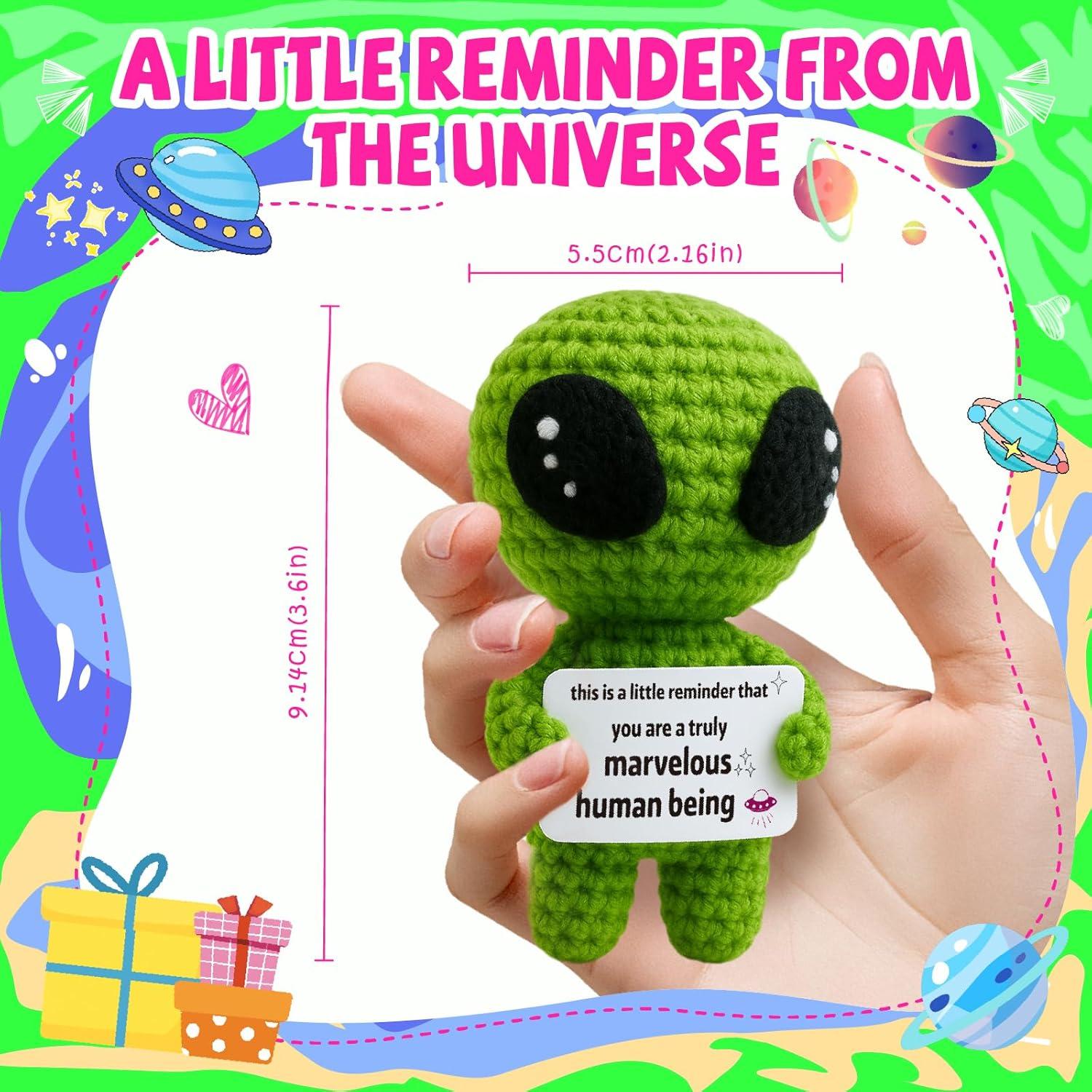 Plush Extraterrestre Amigurumi MAMAGIFTREE - 11x6 cm