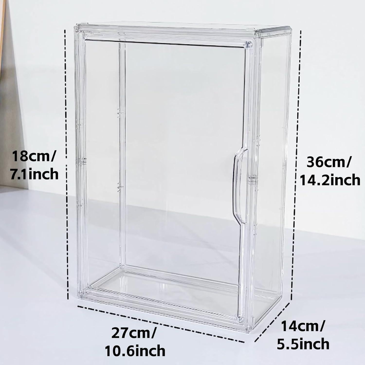 Caja de Exhibición Acrílica Fommt para 6-7 Muñecas 26.9x14x36.1cm