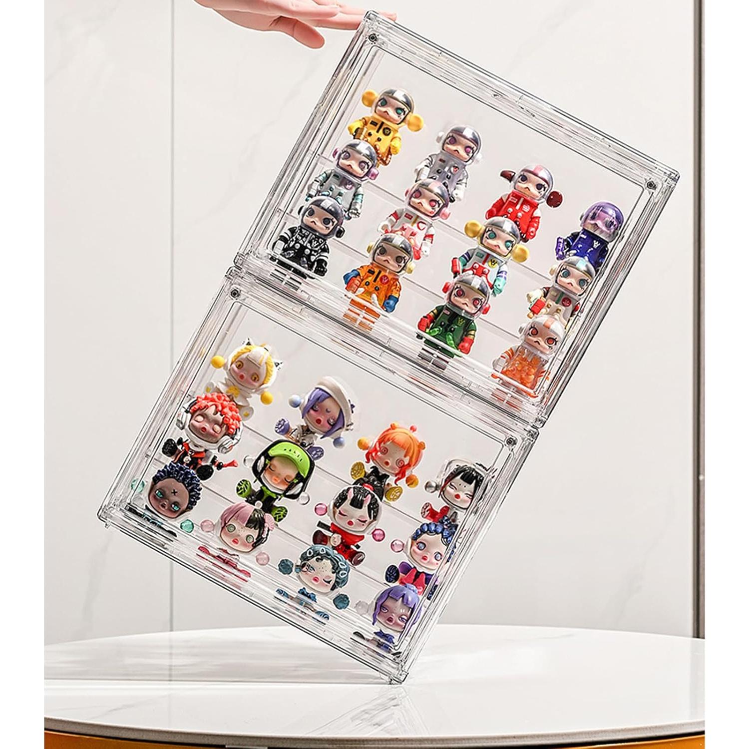 Caja de Exhibición Acrílica Transparente 27x18x22 cm con Puerta Magnética