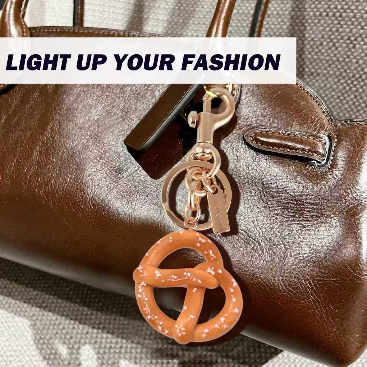 Encanto de Bolsa de Pretzel - Accesorio Lujoso para Bolsos
