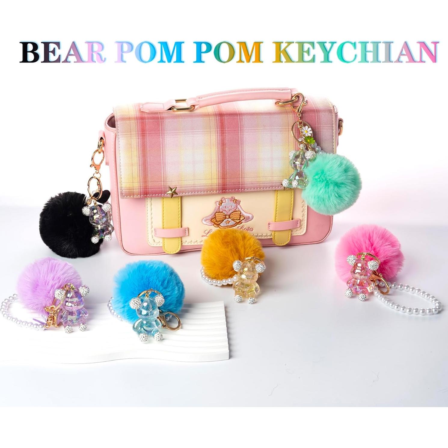 Llavero de Oso Kawaii YOU WIZV con Pom Pom Rosa - 19.1x8.4 cm