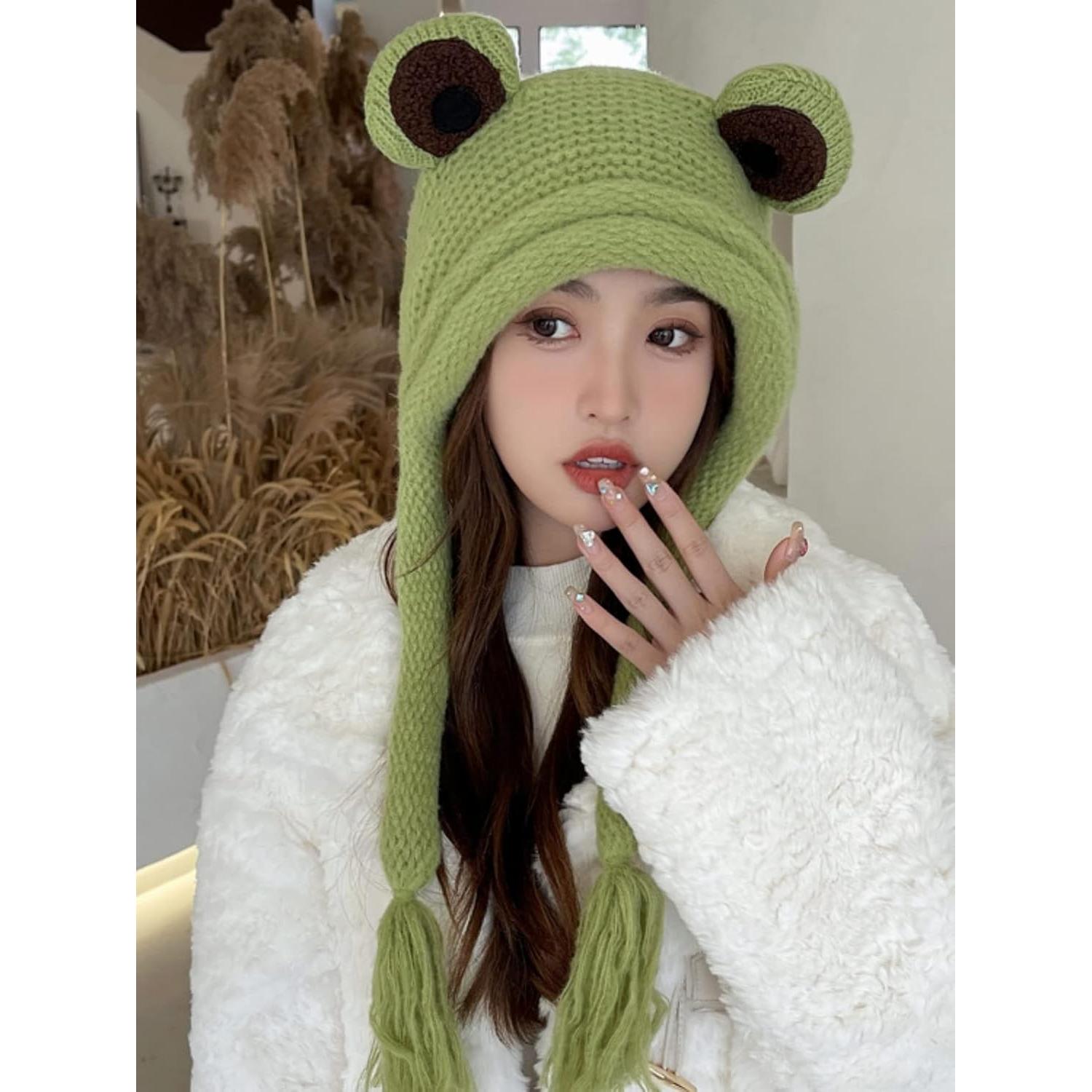 Gorro de Rana Adulto Tejido a Mano Verde con Ojos Grandes