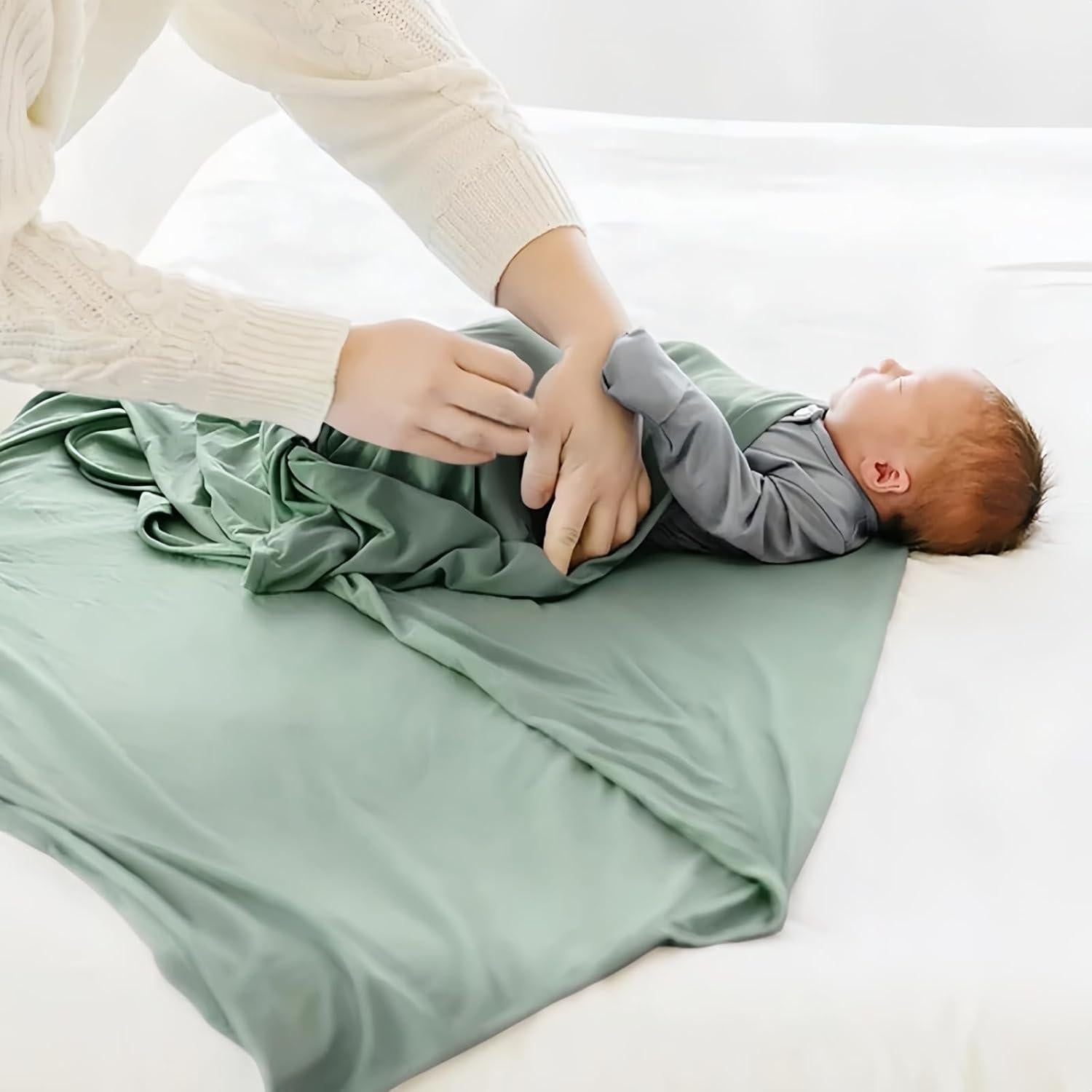 Manta de Recepción y Gorro SEVDO para Bebés 0-6 meses