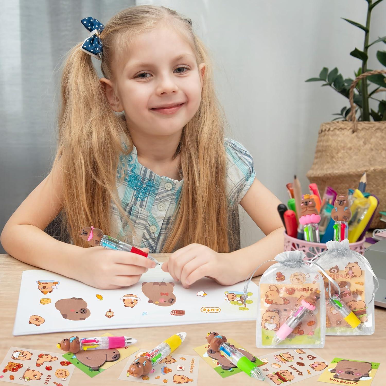 Conjunto de Papelería de Capibara CY2SIDE - 12 Piezas